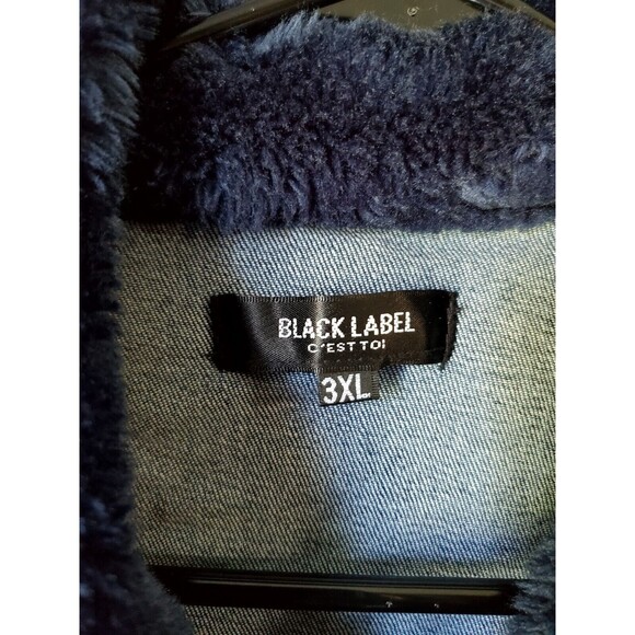 Black Label C’est Toi Women's Sz 3XL Distress Denim Navy Faux Fur Button Jacket - Picture 10 of 16
